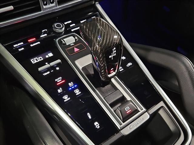 Used 2020 Porsche Cayenne S AWD/4WD image 12