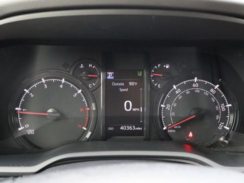 Used 2023 Toyota 4Runner SR5 RWD image 28