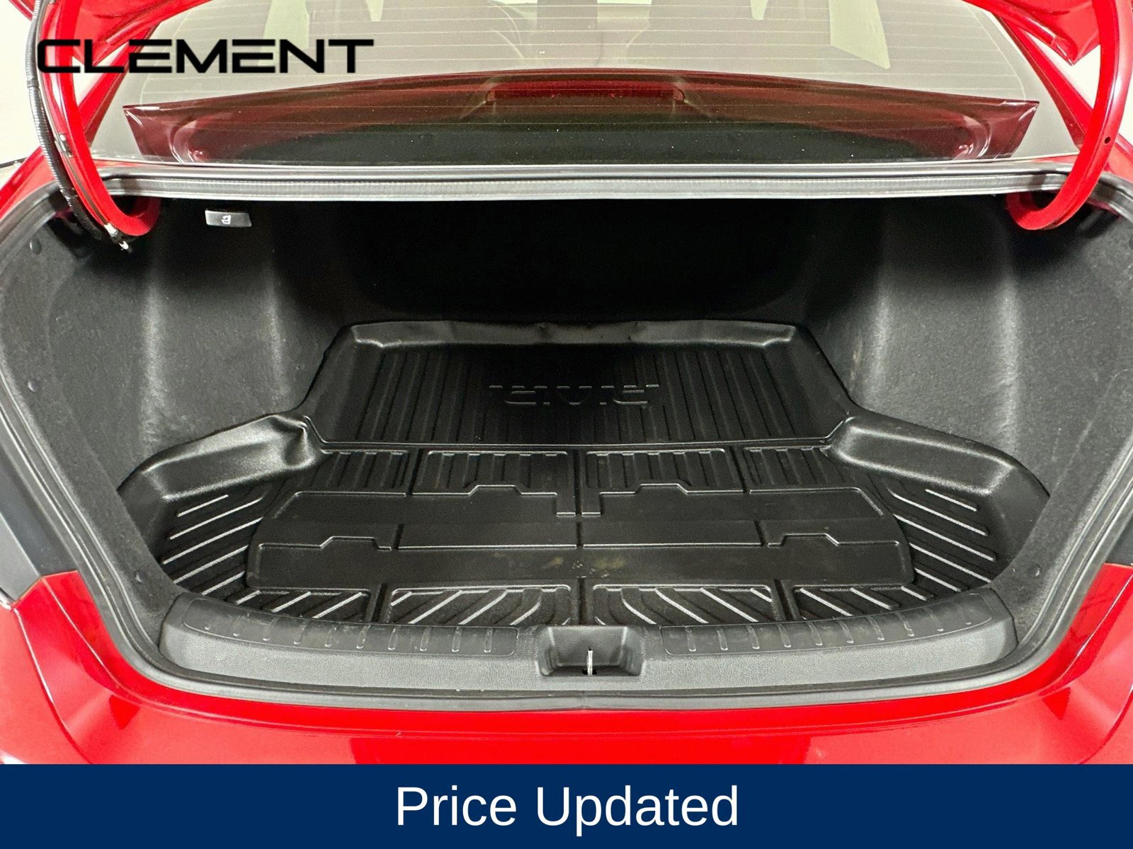 Used 2023 Honda Civic Sport image 9