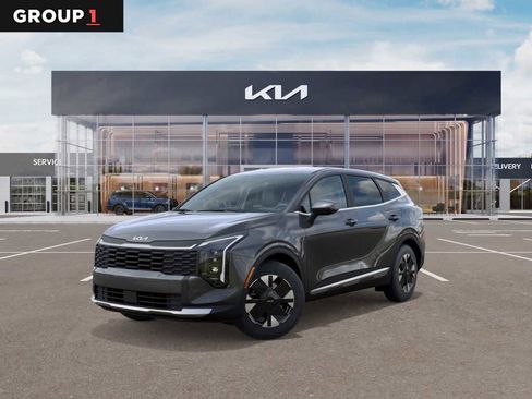 New 2026 Kia Sportage LX image 1