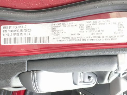 New 2025 Jeep Grand Cherokee L Limited w/ Luxury Tech Group II image 29