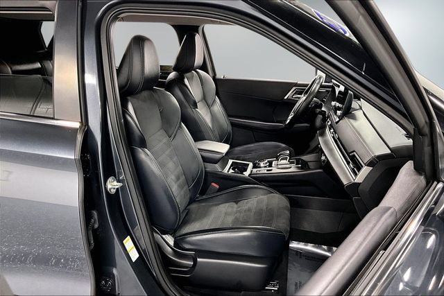 Used 2024 Mitsubishi Outlander SE FWD image 27