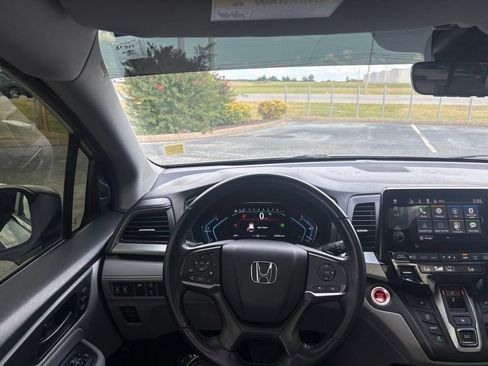 Used 2022 Honda Odyssey EX-L image 26
