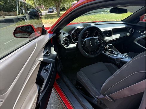 Used 2016 Chevrolet Camaro LT w/ RS Package RWD image 10