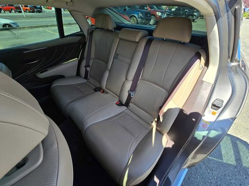 Used 2018 Lexus LS 500 w/ Accessory Package (Z2) image 15