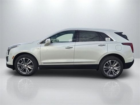 New 2026 Cadillac XT5 Premium Luxury image 8