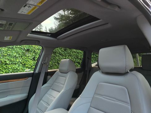 Used 2022 Honda CR-V Touring image 22