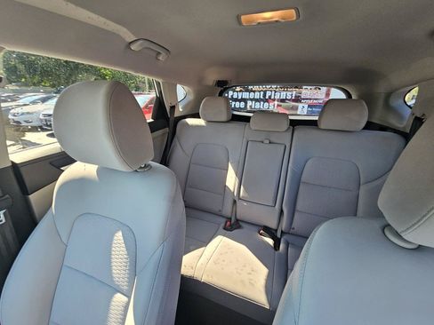 Used 2019 Hyundai Tucson SE AWD/4WD image 21