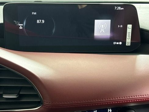 New 2026 MAZDA MAZDA3 Hatchback w/Premium Plus Pkg image 25