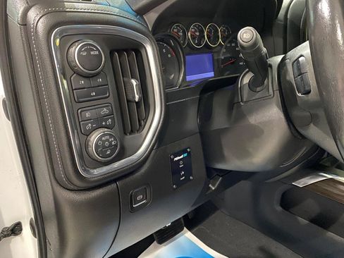 Used 2021 Chevrolet Silverado 2500 LT w/ Convenience Package AWD/4WD image 9