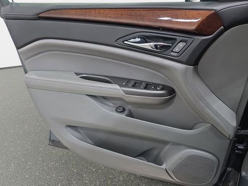 Used 2012 Cadillac SRX Luxury image 27