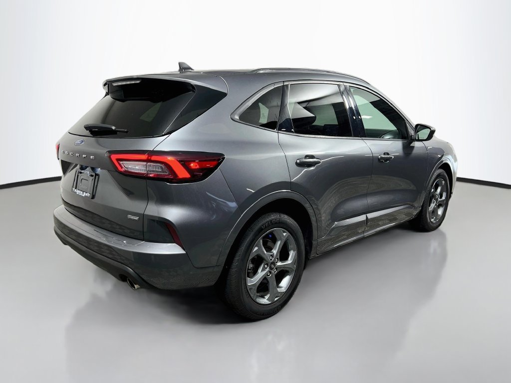 Used 2023 Ford Escape ST-Line w/ Equipment Group 301A FWD image 3
