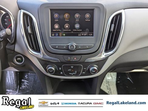 Used 2024 Chevrolet Equinox LS w/ LS Convenience Package image 18