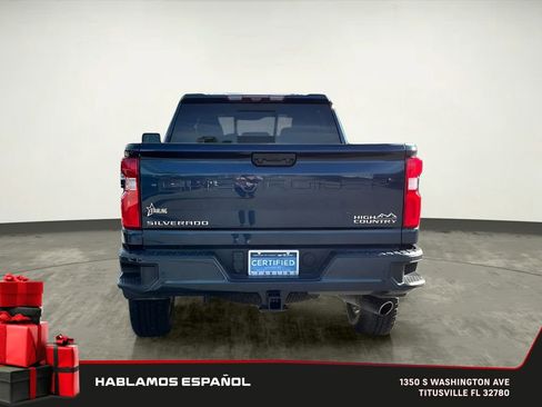 Used 2022 Chevrolet Silverado 2500 High Country w/ Technology Package image 7