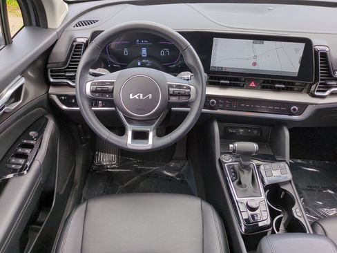 Certified 2024 Kia Sportage EX FWD image 16