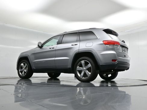 Used 2016 Jeep Grand Cherokee Limited image 50