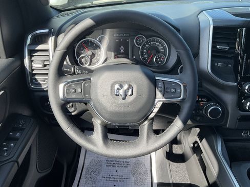 Used 2025 RAM 1500 Big Horn AWD/4WD image 11