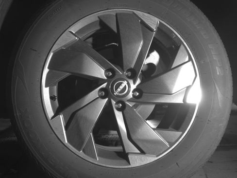 Used 2025 Nissan Rogue SV image 14