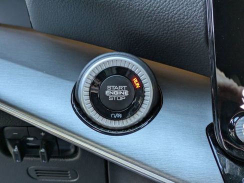 New 2026 Jeep Grand Wagoneer Summit image 54