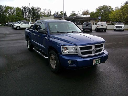 Used 2011 Dodge Dakota Big Horn image 7