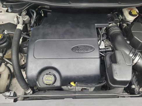 Used 2016 Ford Explorer XLT AWD/4WD image 30