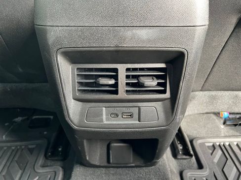 Used 2023 GMC Canyon Elevation w/ Convenience Package image 9