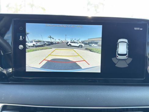 Used 2024 Hyundai Palisade SEL FWD image 16