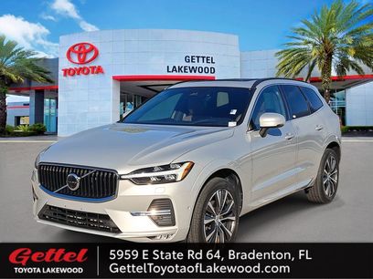 Used 2022 Volvo XC60 B5 Momentum w/ Advanced Package