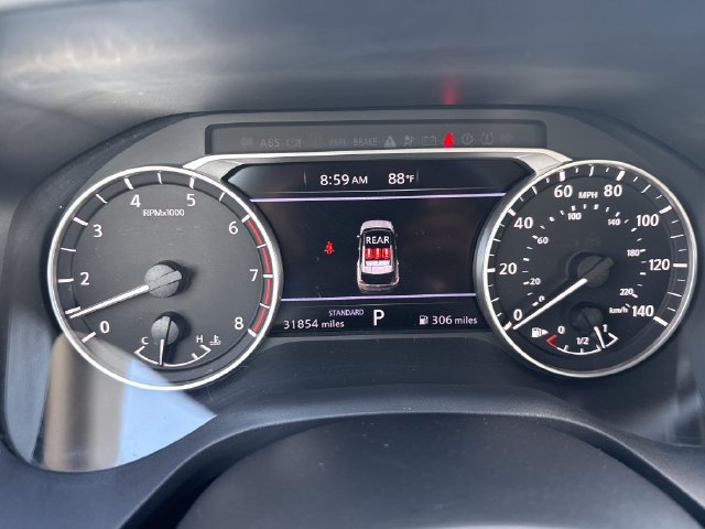 Used 2023 Nissan Rogue SV FWD image 15
