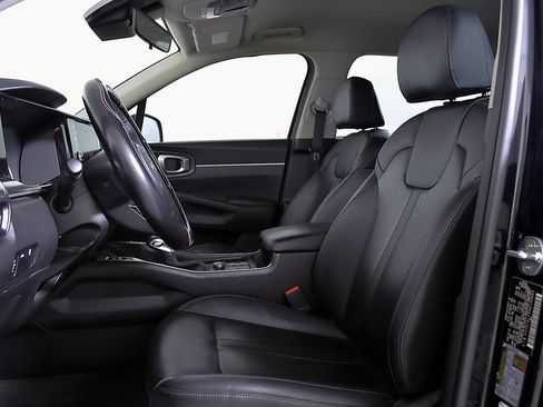 Used 2022 Kia Sorento S FWD image 14