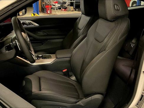 New 2026 BMW 430i Coupe w/ M Sport Package image 9