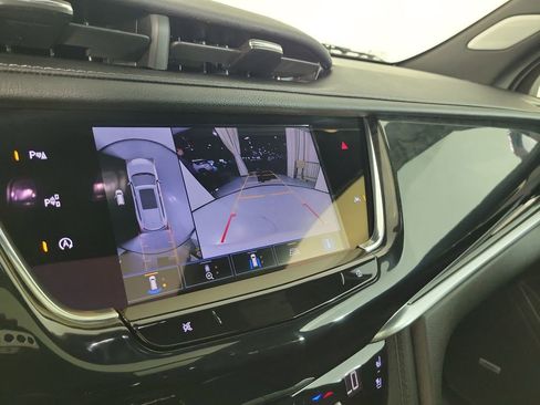 Certified 2024 Cadillac XT6 Premium Luxury w/ Technology Package FWD image 28