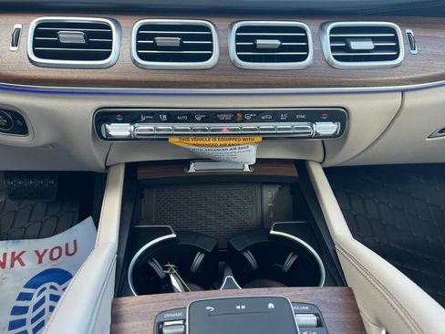 Certified 2026 Mercedes-Benz GLS 450 4MATIC image 19