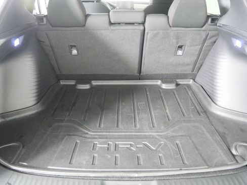 Used 2024 Honda HR-V Sport image 15