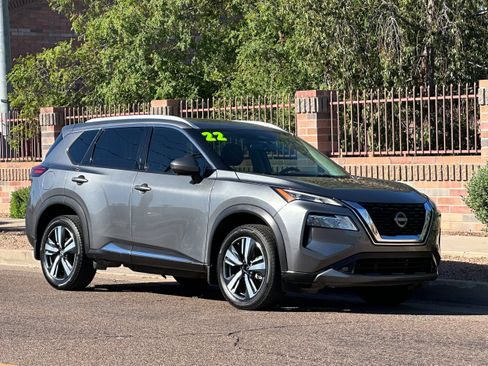 Used 2022 Nissan Rogue SL FWD image 8