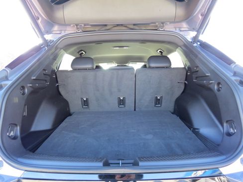 Used 2024 Chevrolet Equinox EV RS image 11