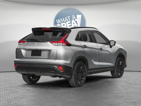 New 2026 Mitsubishi Eclipse Cross SEL image 2