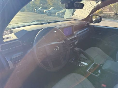 Certified 2025 Toyota Tacoma SR5 image 18