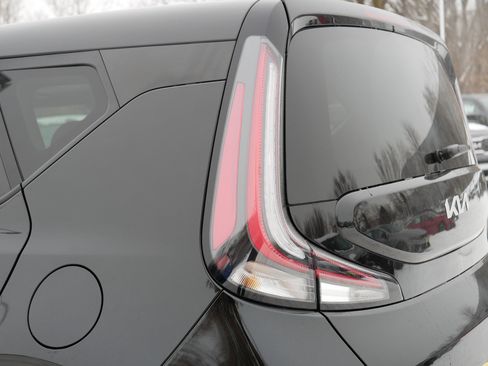 Certified 2023 Kia Soul GT-Line w/ GT-Line Technology Package image 17