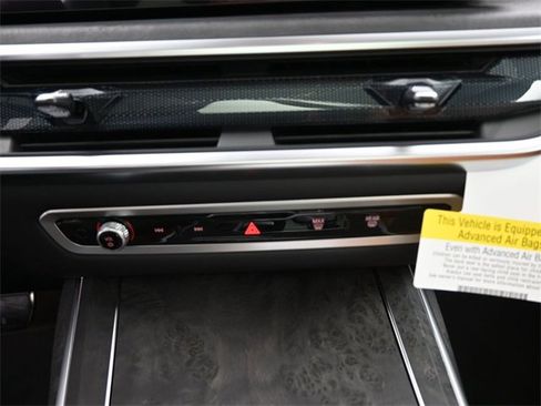 New 2026 BMW X7 xDrive40i image 32