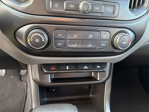 Used 2020 Chevrolet Colorado W/T w/ WT Convenience Package image 21