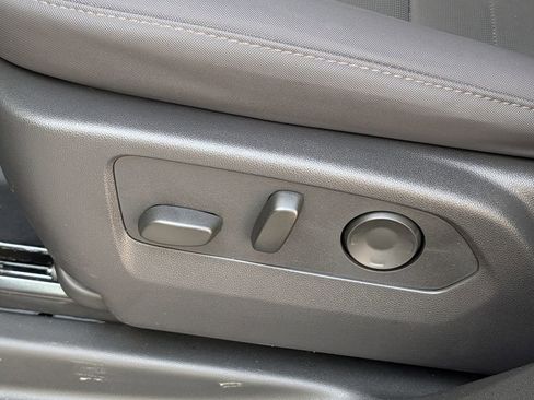 Used 2025 GMC Hummer EV 2X w/ LPO, Sport Package image 27