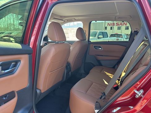 New 2026 Nissan Rogue Platinum w/ Platinum Premium Package image 15