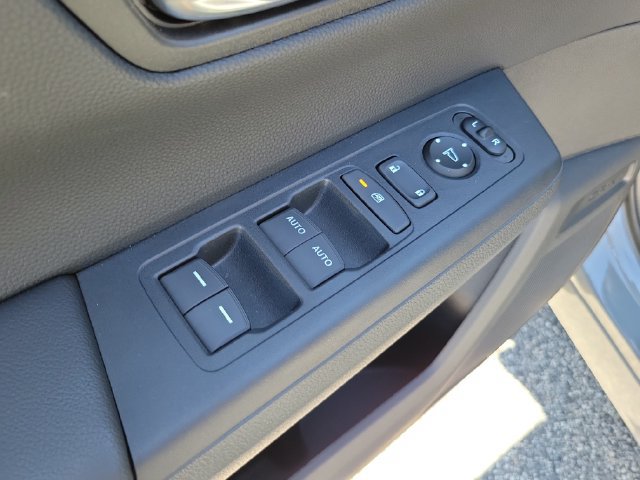 Certified 2026 Honda CR-V Sport image 9