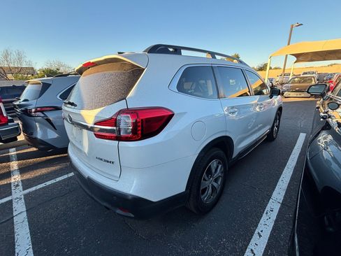 Used 2019 Subaru Ascent Premium image 4