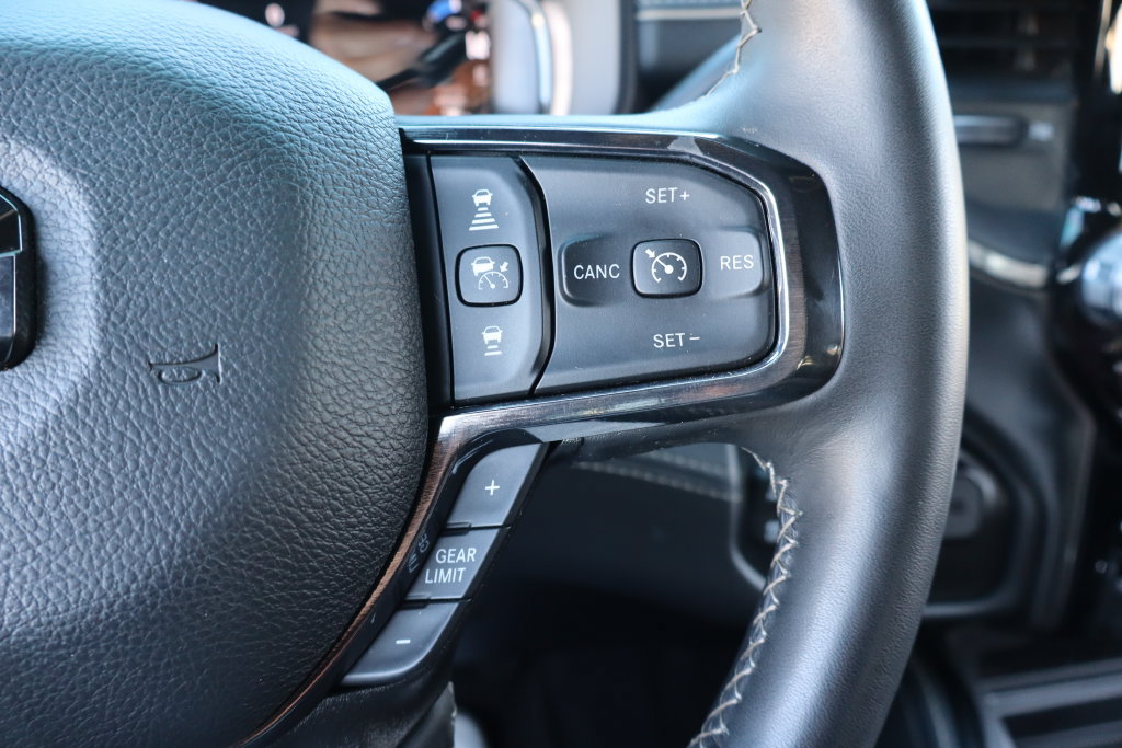 Used 2024 RAM 3500 Limited w/ Night Edition AWD/4WD image 7