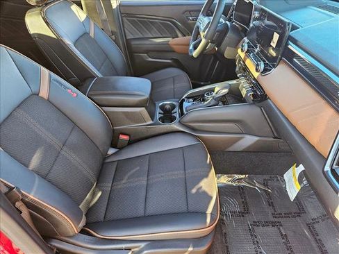 Certified 2024 GMC Canyon AT4 w/ Technology Package image 19