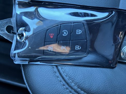 Used 2021 Chevrolet Tahoe Z71 w/ Z71 Signature Package image 37