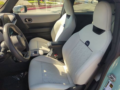 Used 2025 MINI Cooper S image 16