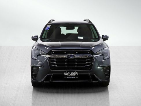Used 2024 Subaru Ascent Premium w/ Convenience Package image 8